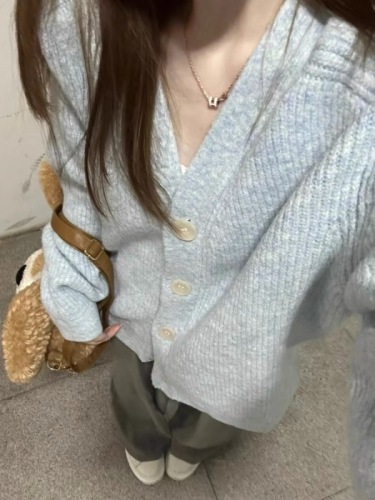 Early autumn coat women's lazy style outer sweater milk blue cardigan spring and autumn Korean style loose v-neck knitted top