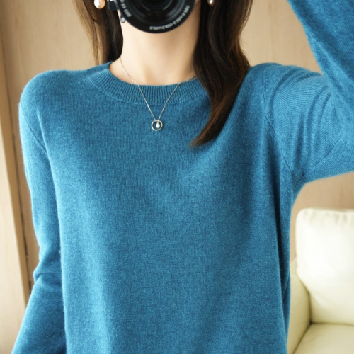 New spring and autumn round neck sweater for women, loose pullover with long sleeve knitted bottoming shirt