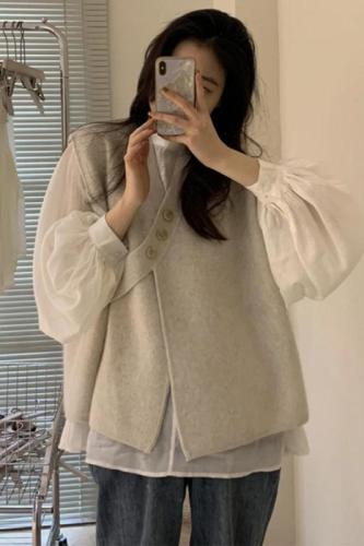 Knitted vest V-neck vest Japanese style lazy design sense layering college gentle style loose waistcoat jacket