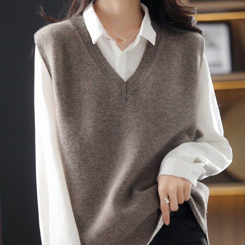 Vest women's sweater autumn and winter new autumn and winter vest with v-neck knitted vest and waistcoat