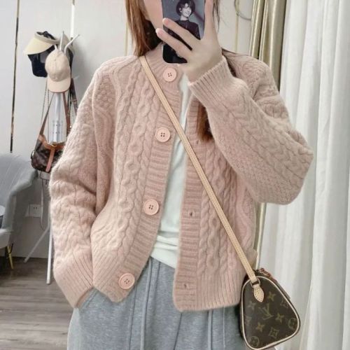 Twist sweater jacket for women in early spring and autumn, new hot style women's clothing for age reduction, beautiful dress, knitted cardigan