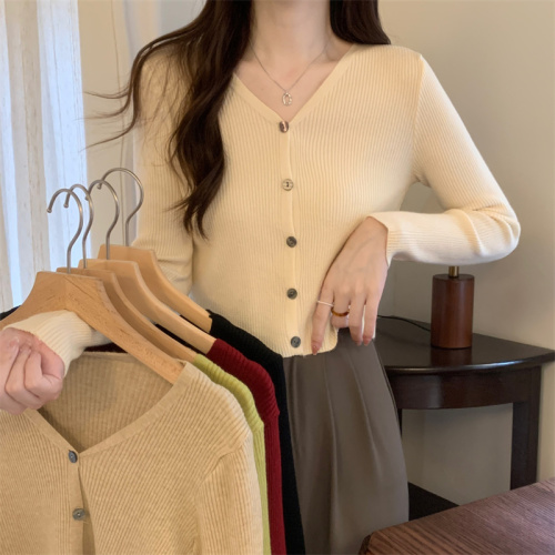 New V-neck short knitted cardigan top for women