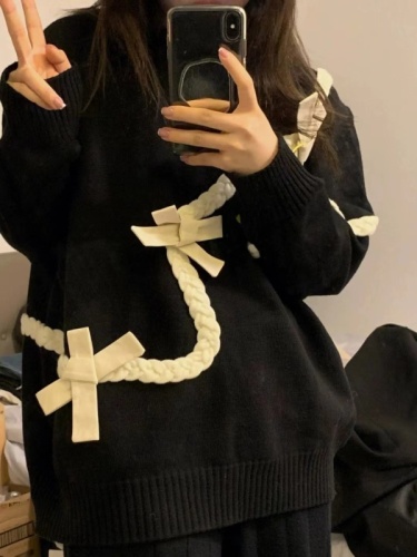 Hong Kong style retro chic black sweater women's autumn and winter design niche bow knitted sweater long-sleeved loose top