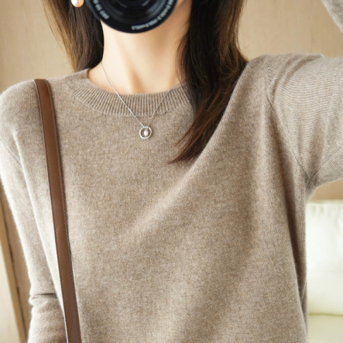 New spring and autumn round neck sweater for women, loose pullover with long sleeve knitted bottoming shirt