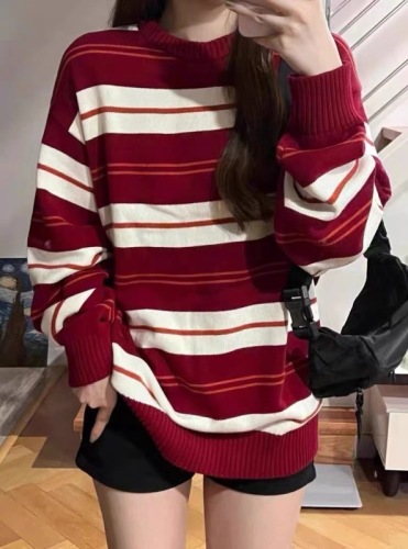 Be careful with your own money!  Japanese contrast striped sweater women's loose retro lazy style high-end knitted jacket