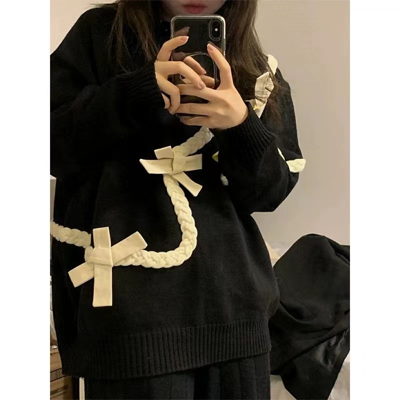 Hong Kong style retro chic black sweater women's autumn and winter design niche bow knitted sweater long-sleeved loose top