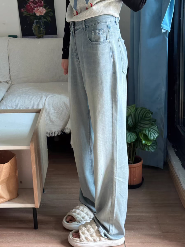 Light-colored Tencel straight-leg jeans for women, high-waisted, thin, large size, fat mm, loose, slimming, ice silk wide-leg pants