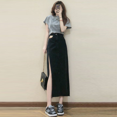 Summer salt-based light mature tea-based outfit, a complete set of milk-based lively age-reducing, slightly fat, slimming, flesh-covering suit skirt for women