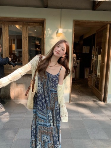 Hollow knitted cardigan + summer outing totem dress two-piece set