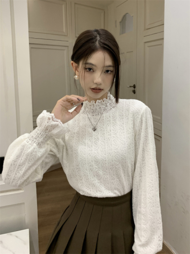 Half-high collar thickened brushed bottoming shirt for women, autumn and winter fashionable inner layer, slim puff long-sleeved lace shirt for women