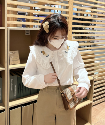 Sweet forest style embroidered doll collar long-sleeved shirt for women autumn new top shirt for women