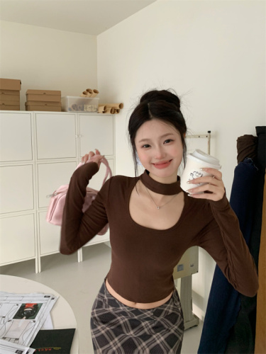 Korean style halterneck hollow autumn and winter bottoming short long-sleeved slimming top