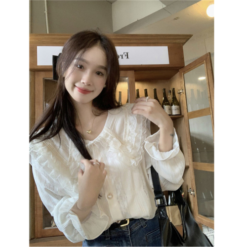 French style lace gentle and sweet long-sleeved shirt for women in autumn unique and unique bottoming shirt top