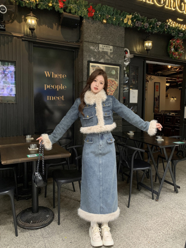 Rich family daughter denim suit retro small plush quilted short coat late winter two-piece set