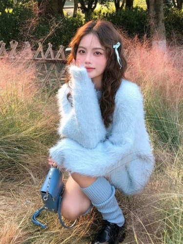 American high-end milk blue mink velvet cat bow sweater for women in autumn and winter, loose, soft and waxy chic top