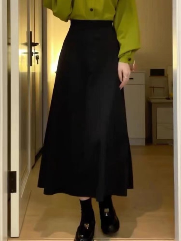 Black skirt women's A-line long skirt new skirt slimming skirt autumn and winter