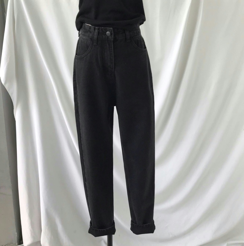 Black jeans for women, autumn Korean version for fat girls, loose straight harem pants, large size, high waist, slimming, versatile carrot pants