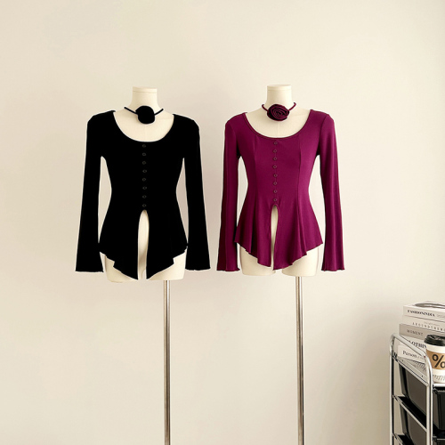 Slightly fat U-neck lace-up decorated with flowers waist-cinching curved fishtail top waist-slimming bottoming shirt top for women in early autumn