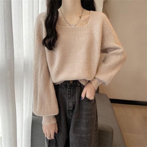 French retro puff sleeve leaking clavicle square neck bottoming shirt for women street knitted sweater for outer wear