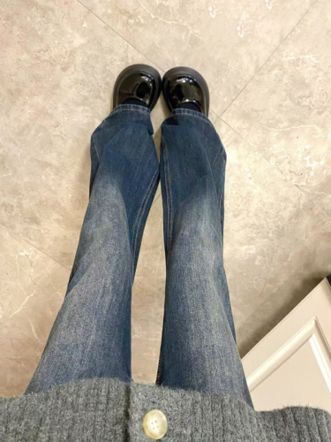 Mild-flare horseshoe jeans, niche retro high-waist slimming American wide-leg trousers