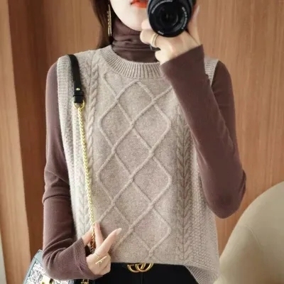 Knitted back slit vest for women 100% pure wool round neck pullover vest spring and autumn new style sleeveless waistcoat