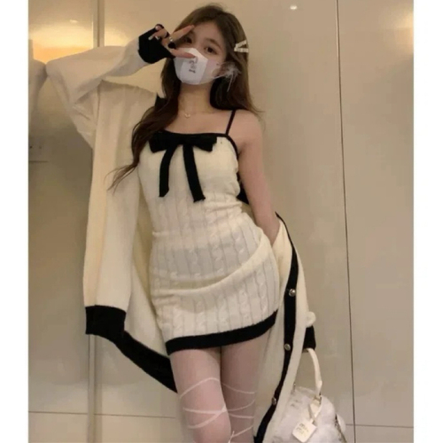 Contrast color style bow knitted suspender dress women's autumn and winter new sexy waist A-line skirt