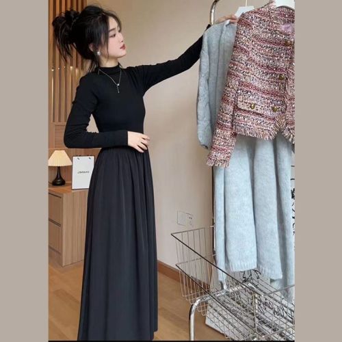 Early and early autumn new women's French black dress long-sleeved autumn and winter high-end bottoming long skirt Hepburn style