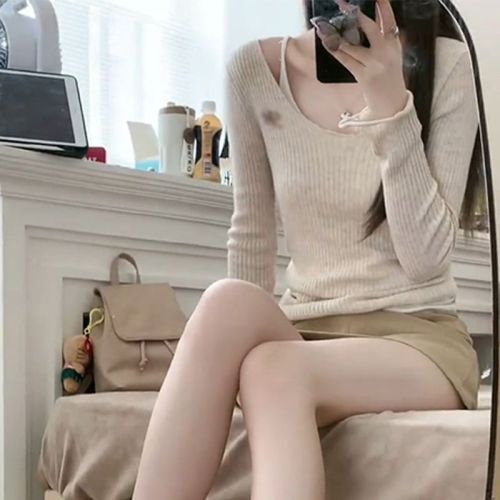 New early autumn wear fake two-piece sweater women's early autumn thin slim fit hot girl long-sleeved top