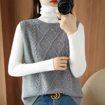 Knitted back slit vest for women 100% pure wool round neck pullover vest spring and autumn new style sleeveless waistcoat