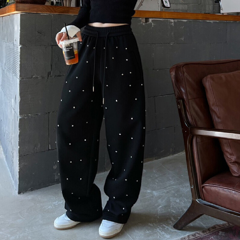 Heavy-duty plus velvet with bright diamonds and drawstrings, loose casual pants for women in autumn and winter, new style to show your figure