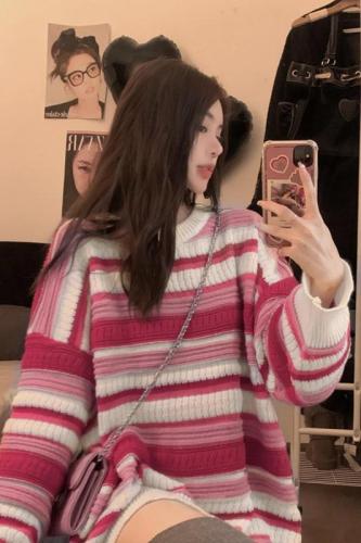 High-end and super good-looking red spliced ​​Christmas sweater for women in autumn and winter, new style unique cold top