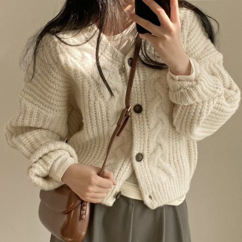 Korean chic autumn and winter retro lazy style age-reducing casual twist pattern loose versatile sweater cardigan short coat for women