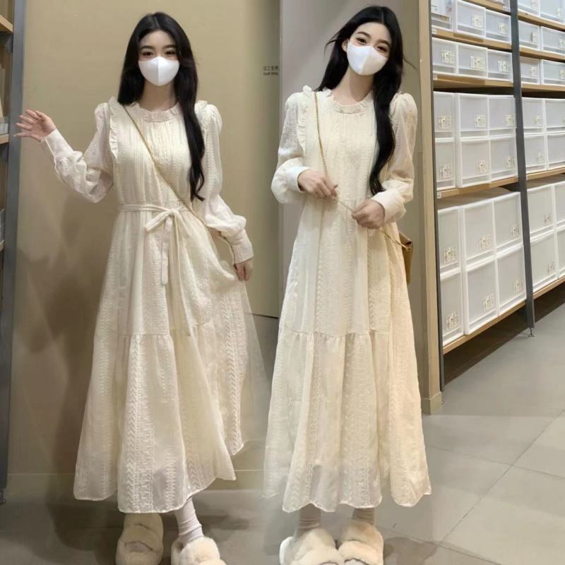 Plus size autumn and winter Korean style gentle style apricot lace and thin velvet temperament inner bottoming long skirt dress