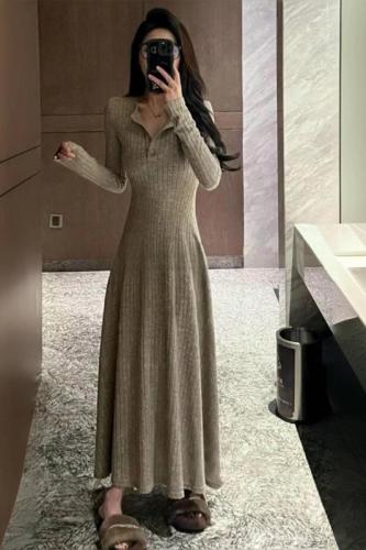 High-end sweater knitted dress autumn and winter new women's coat with bottoming French skirt