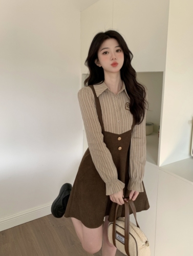 Plus size fat mm 2024 autumn and winter new slim retro atmosphere striped shirt college dress women