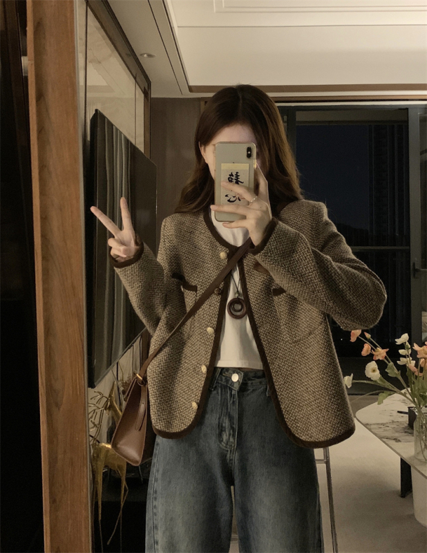 New Xiaoxiangfeng Contrast Color Round Neck Short Jacket Women's Autumn and Winter Single-Breasted Long-Sleeved Cardigan