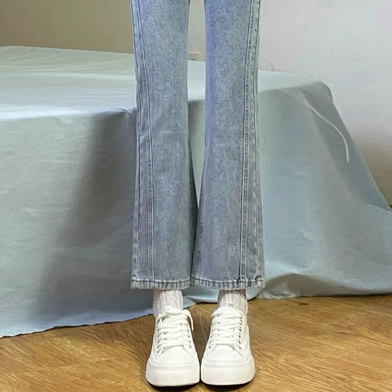 Jeans women's design niche 2024 women's new style straight chic bell bottoms high waist slim and trendy