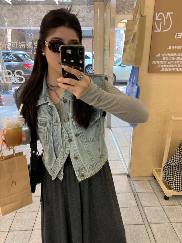 Slightly fat large size retro sleeveless waistcoat denim vest jacket for women autumn wear hot girl short vest outer wear