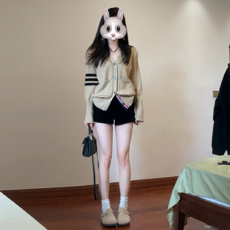 2024 New College Style Retro Contrast Color V-neck Knitted Sweater Women's Early Autumn Loose High-Quality Top Jacket