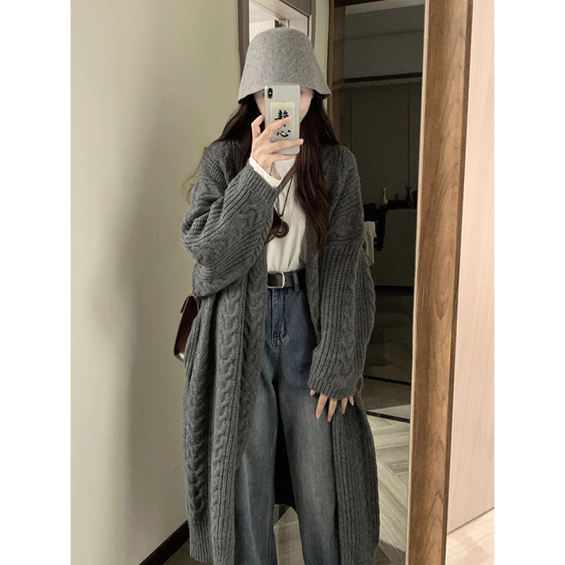 New knitted cardigan jacket for women, long twist sweater, new Korean version, loose, lazy, retro