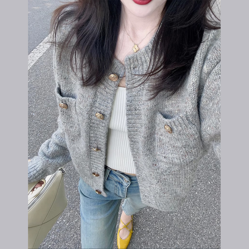 Cardigan knitted sweater jacket for women, autumn and winter style, lazy style, retro top, high-end niche, Korean style outer wear