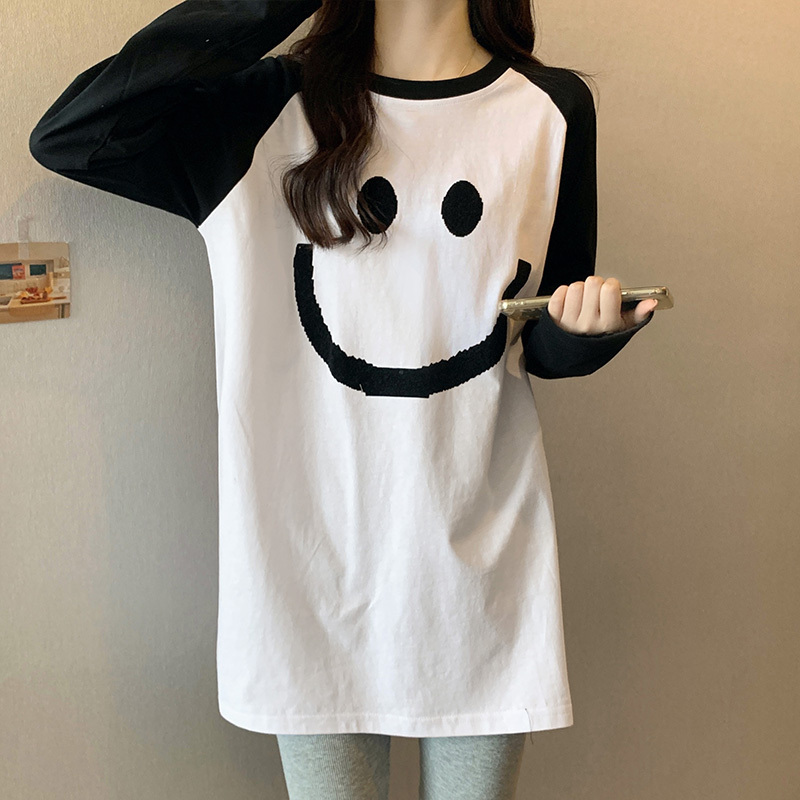 Actual shot and real price smiley face printed cotton bottoming shirt for women spring and autumn new style raglan long-sleeved T-shirt loose inner top