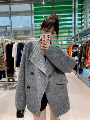 Gray dragon and phoenix woolen coat for women mid-length autumn and winter 2024 new Korean style high-end loose woolen coat