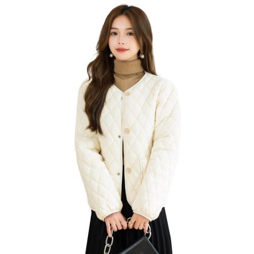 Real shot of oversize bread coat, short down cotton coat, women's new autumn and winter coat, thick cotton jacket