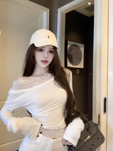 Real shot Autumn sexy off-shoulder lace stitching one-shoulder slim bottoming shirt off-shoulder short top