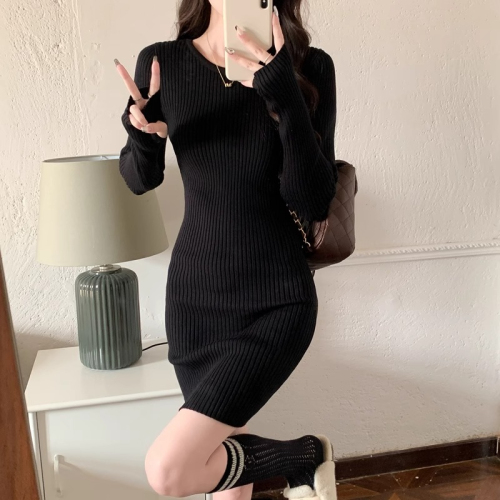 Korean chic autumn and winter French elegant round neck slim fit hip-hugging skirt elastic bottoming knitted dress for women