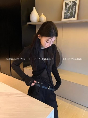 SUNONEONE黑色毛衣针织开衫外套女早秋季2024新款慵懒V领上衣长袖