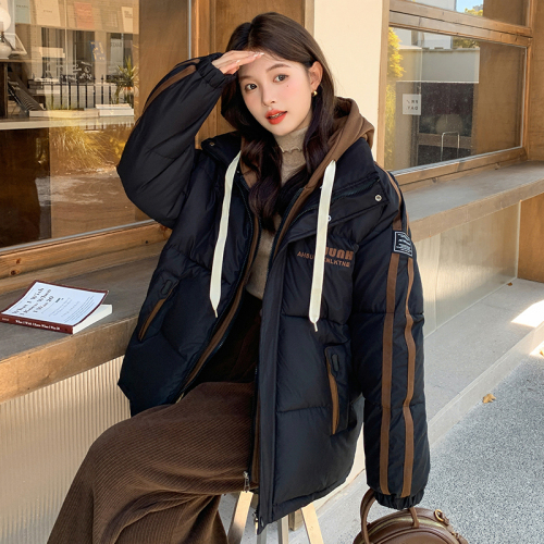 Actual shot of 2024 new contrasting color short fake two-piece down jacket women's cotton-padded winter coat thickened Korean cotton-padded jacket bread coat