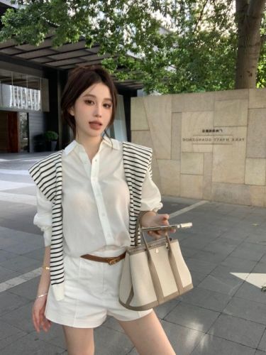 Old money wears simple casual button striped knitted shawl white linen shirt + shorts three-piece set