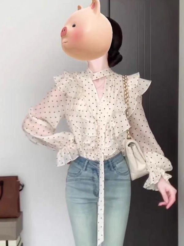 French style lady's sweet ruffled shirt for women in early autumn flocked love lace pearl button long-sleeved top